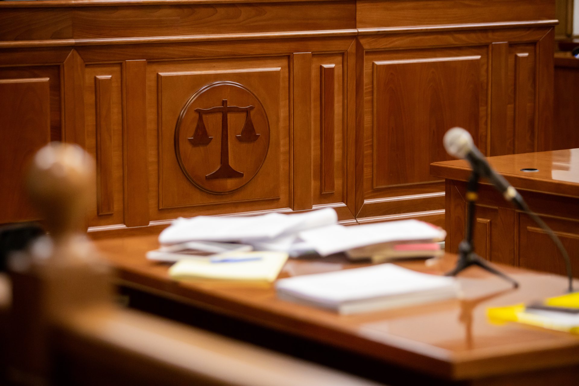 Balance sign showing in a court room